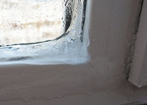 Конденсат/корка льда на окнах и как с ними бороться