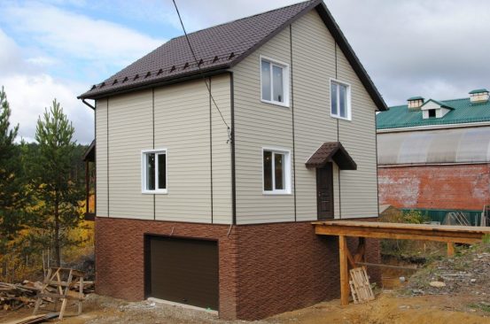 Проект трехэтажного дома 196 м²